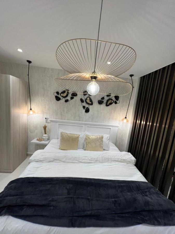 The Lennox Luxury Apartment อักกรา ภายนอก รูปภาพ